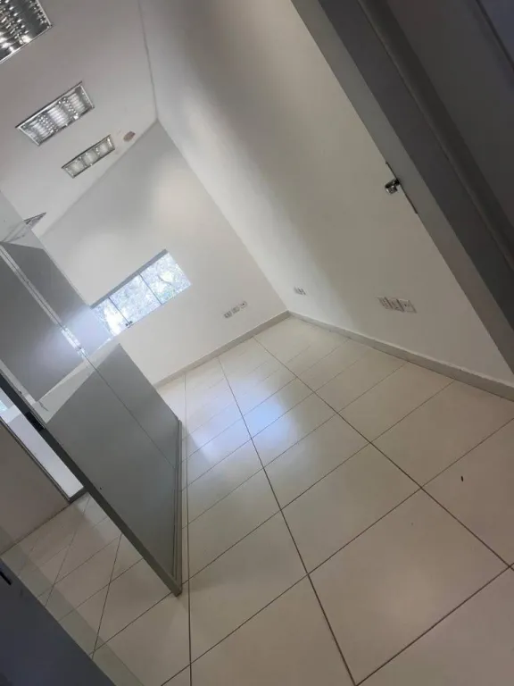 ALQUILO SALÓN COMERCIAL EN RECOLETA — Foto 2