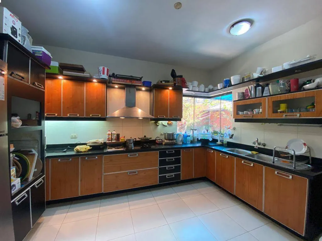 HERMOSA RESIDENCIA EN VENTA EN LAMBARE A PASOS DE LA MUNICIPALIDAD — foto 3