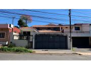 ALQUILO CASA EN LAMBARE lay