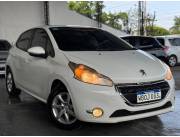 VENDO PEUGEOT 208 AÑO 2014