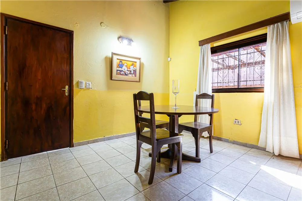 VENTA VIVIENDA LUQUE CUARTO BARRIO — foto 2