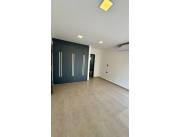 EN VENTA DUPLEX EN LAMBARÉ AL COSTADO DE LA MUNICIPALIDAD