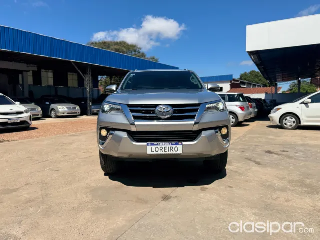 Toyota Fortuner 2019 — foto 8