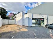 En venta | Terreno con locales comerciales en ubicación estratégica