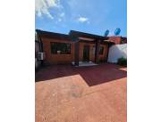 Alquilo Duplex de 3 dormitorios en Lambare zona SEK y Yacht