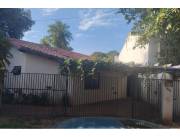 VENDO CASA EN MBURUCUYA ZONA JULIO CORREA