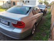 Vendo BMW 320I versión power recién importado, color plateado año 2006 motor 2.0