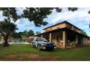 CASA DE DOS PISOS EN BARRIO SAN CARLOS -ÑEMBY (02 Terrenos juntos)