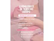 Profesional de uñas esculpidas