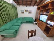 ALQUILO RESIDENCIA EN SAN VICENTE - IDEAL PARA VIVIENDA U OFICINA