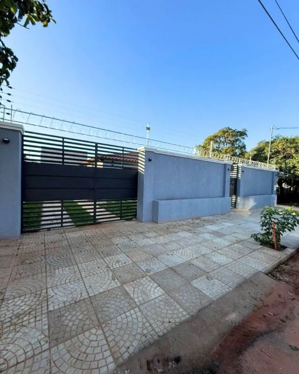 Casa en Venta-Luque — foto 3