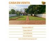 Casa en venta – Centro de La Colmena, 200 m² con jardín