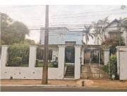 VENDO PROPIEDAD SOBRE AVDA. GRAL SANTOS, BARRIO SAN VICENTE
