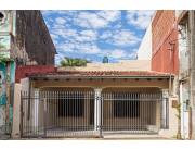 vendo Casa a Refaccionar en San Vicente Lambaré