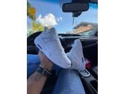 CHAMPION JORDAN RETRO 4