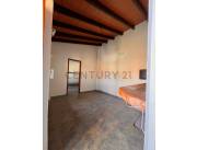 Vendo Vivienda en San Lorenzo tipo casa quinta – Barrio Reducto