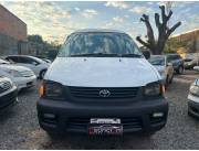 Toyota Noah Carguero 2004/3 diésel. Aut.