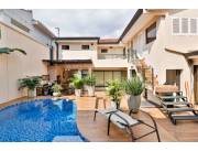 Vendo Residencia en Barrio Las Lomas ID 38816