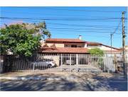 Amplia vivienda en Pinoza Asuncion