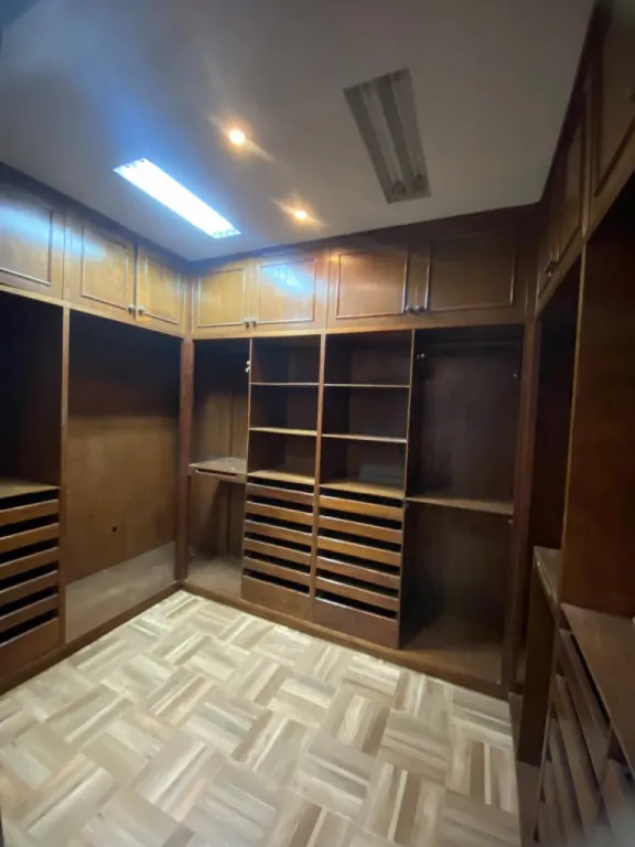 Vendo Casa Colonial de 338 m2 en el Barrio Ycua Sati - CLAP7333977 — foto 2