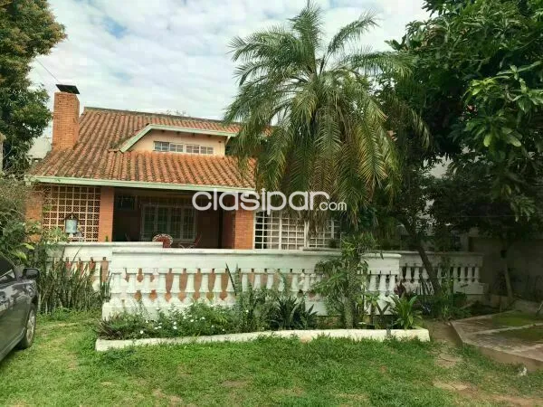 VENDO CASA EN BARRIO RECOLETA SOBRE CALLE ALFREDO SEIFERHELD — foto 2