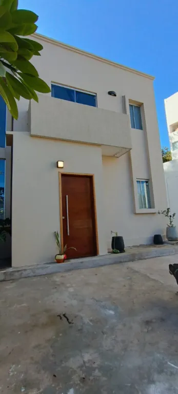 Casa tipo duplex Zona Yacht — foto 3