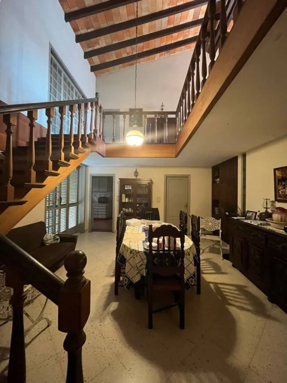 VENDO CASONA EN EL CORAZON DEL BARRIO LAS MERCEDES — фото 3