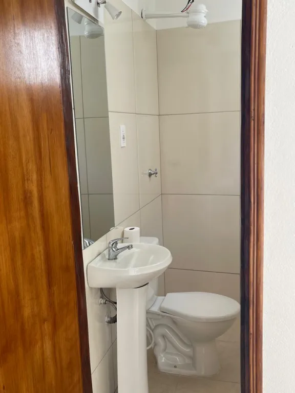 Alquilo Casa en Luque, Loma Merlo — foto 2