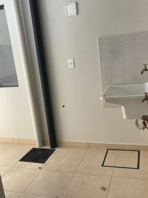 Alquilo Casa en Luque, Loma Merlo — foto 3