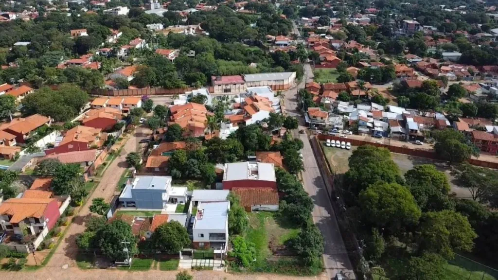 Vendo terreno 14 x 24 en Fernando zona norte (Z Colegio CAS Indufar) — foto 2