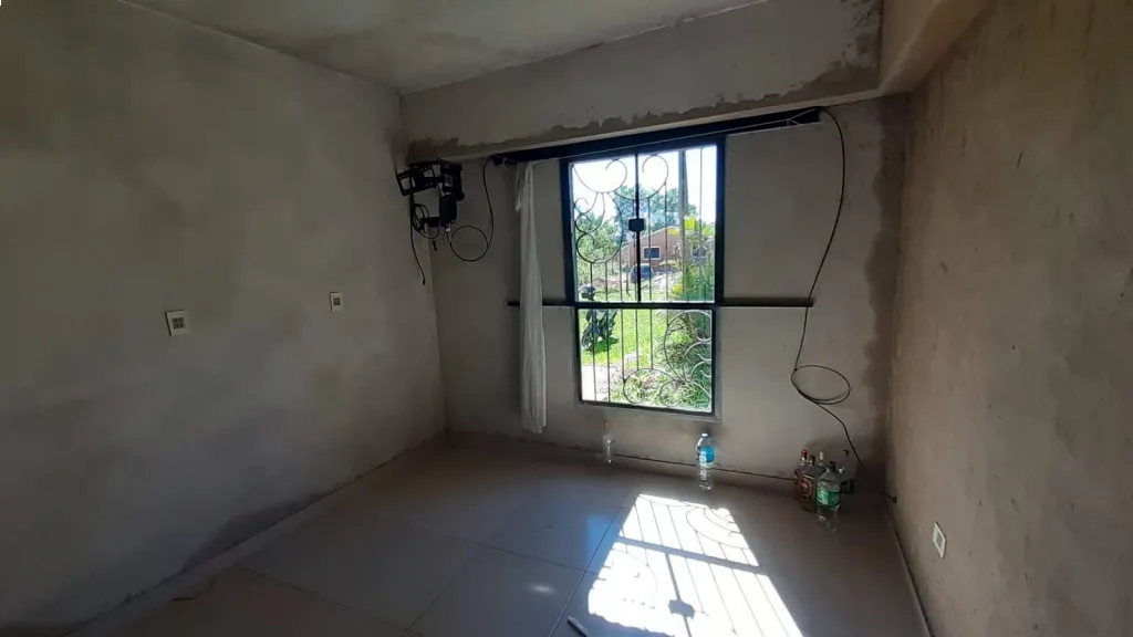 Casa a Terminar en dos terrenos en Capiata — фото 2