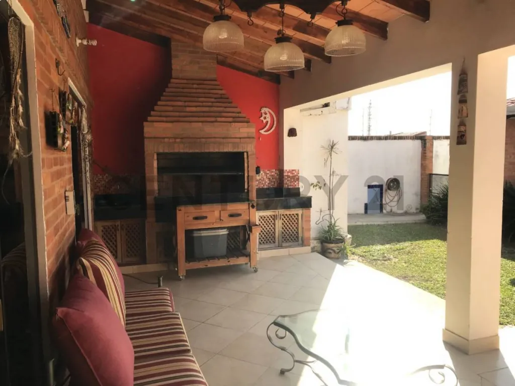 Venta de Casa amplia y funcional en excelente ubicación - Sajonia — foto 3