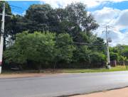 Terreno sobre asfalto en Aregua