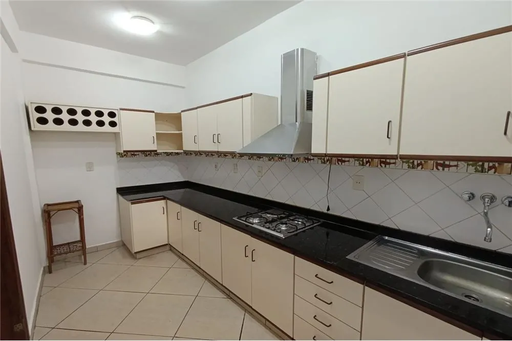 Duplex - Alquiler - — photo 2