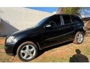 Vendo Mercedes ML350 año 2.006 - Automático