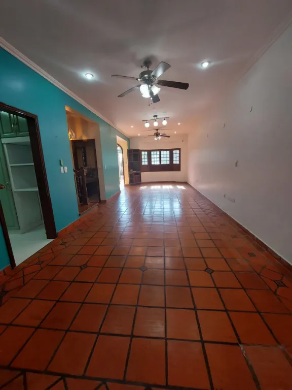 VENDO DUPLEX EN ASUNCION BARRIO RECOLETA COD 4255 — photo 2