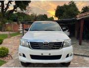 VENDO TOYOTA HILUX TD IMPECABLE!