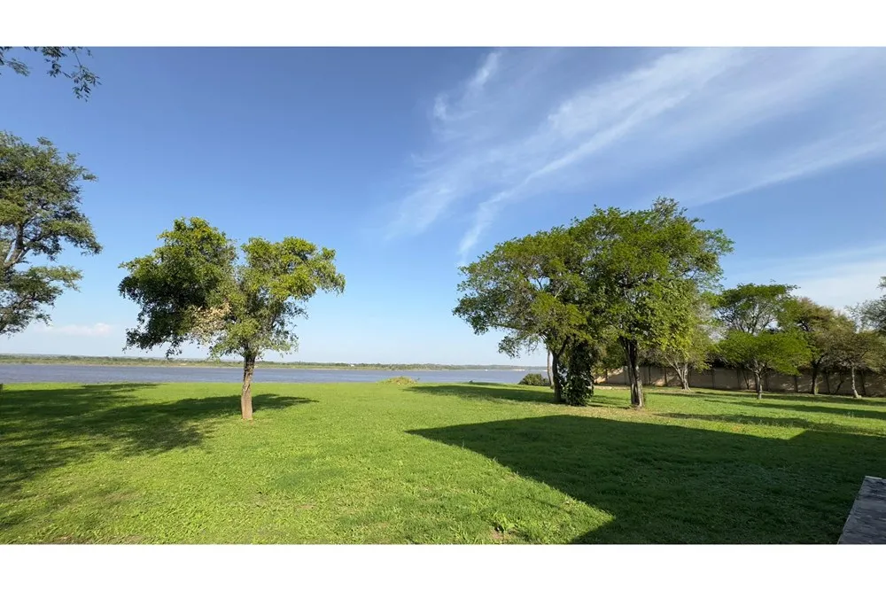 VENDO CASA QUINTA EN REMANSITO C60 MTRS DE FRENTE SEL RIO PY A 4 MIN.TRANSCHACO-N.PUENTE — foto 3