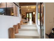 VENDO CASA C/PISCINA 5 HAB TOTAL 3 SUITES EN BO.CERRADO AYRES DE SAN BER - SAN BERNARDINO