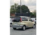 Toyota Funcargo 2000 os