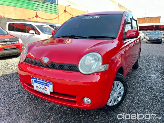 Toyota Sienta 2005 — foto 4