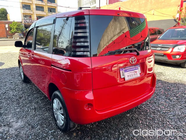 Toyota Sienta 2005 — foto 6
