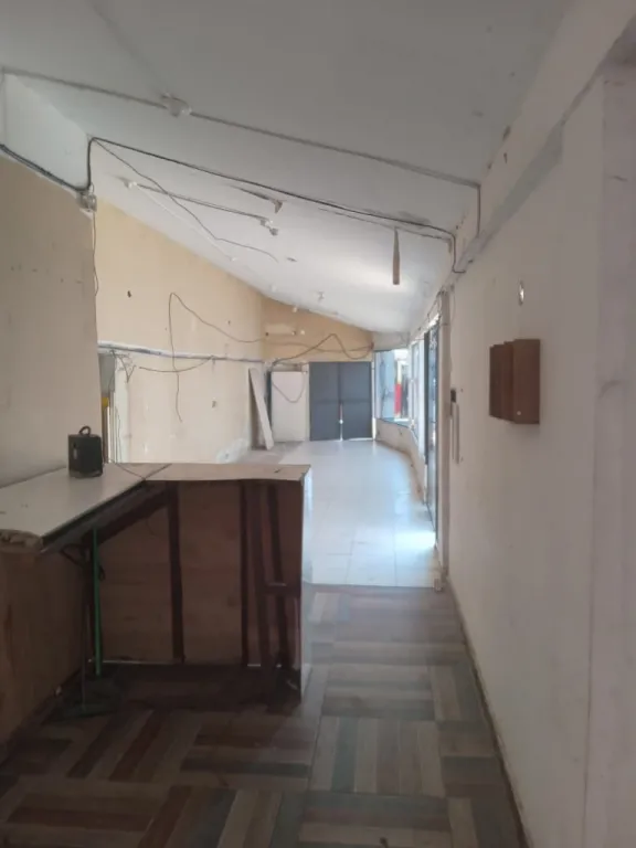 SALÓN CON UBICACIÓN PRIVILEGIADA — foto 2