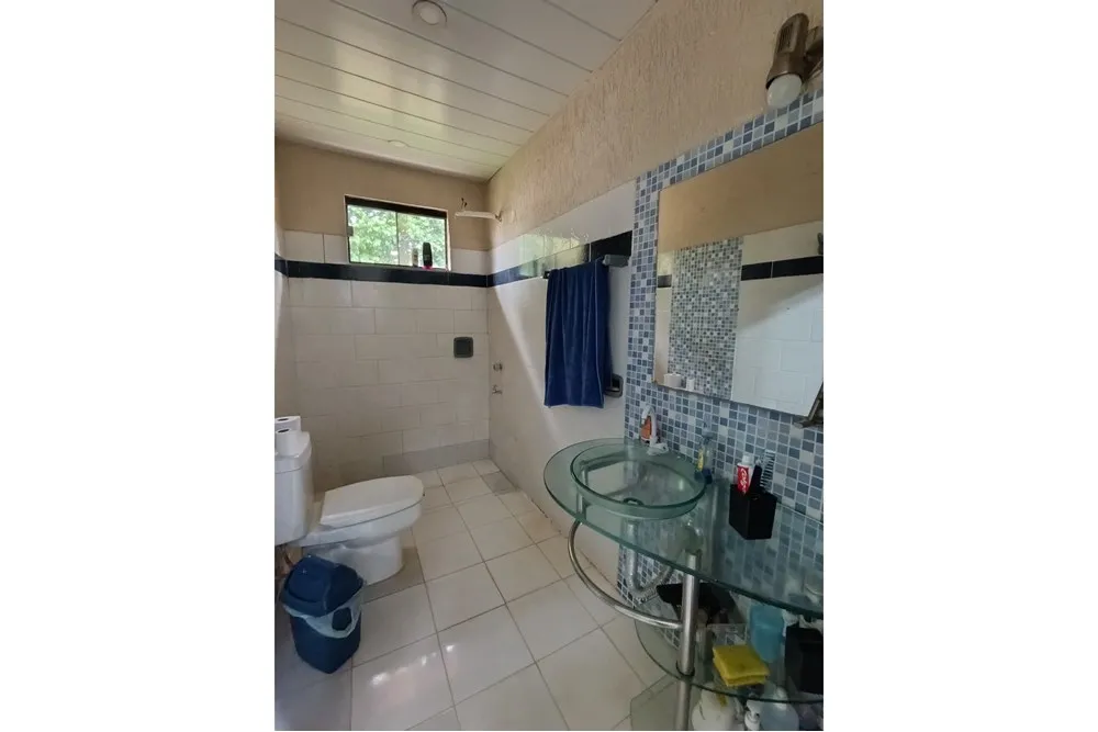 VENDO CASA 4 HAB.EN LAURELTY-LUQUE A 50 MTRS CALLE ASFALTADA LAS PERLAS A 3 MIN.BRITEZ BOR — foto 2