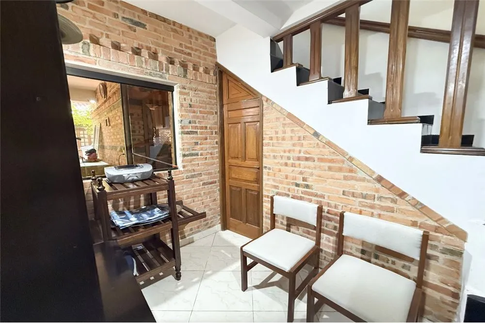 ✨A LA VENTA FANTÁSTICA CASA RÚSTICA EN LA CIUDAD DE LAMBARÉ, B° MBACHIO II✨ — foto 3