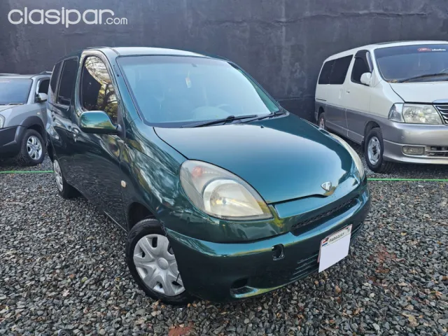 Toyota Funcargo 2001 — foto 2