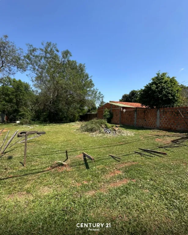 VENTA DE TERRENO EN LOMA MERLO - LUQUE — foto 2