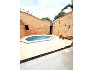 Vendo hermoso duplex en Las Lomas