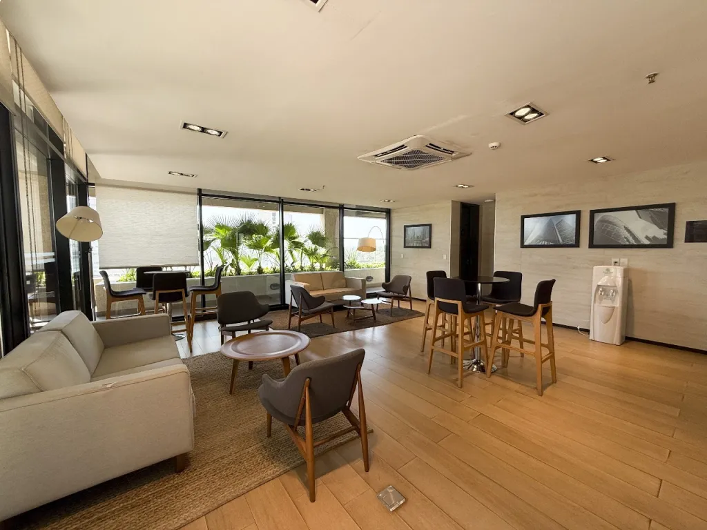 ✨ALQUILO OFICINA PREMIUM EN EL EDIFICIO SKY PARK 3, ZONA EJE CORPORATIVO ✨ — foto 3