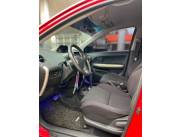 Toyota ist año 2003 motor 1.5 4x2